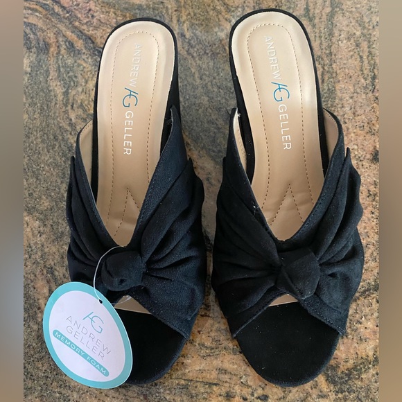 Andrew Geller Shoes - Andrew Geller Memory Foam 3” Heels - NWT in box - Women’s size 8